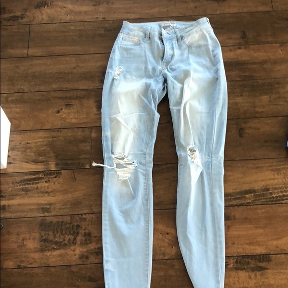 Bundle of jeans - Picture 3 of 5